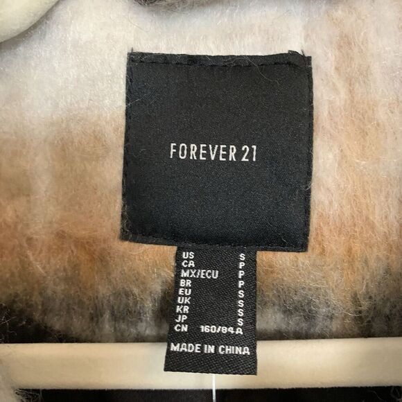 Forever 21 Womens Small Shacket Shirt Brown and Black Button Up Pockets NWT - Picture 3 of 7